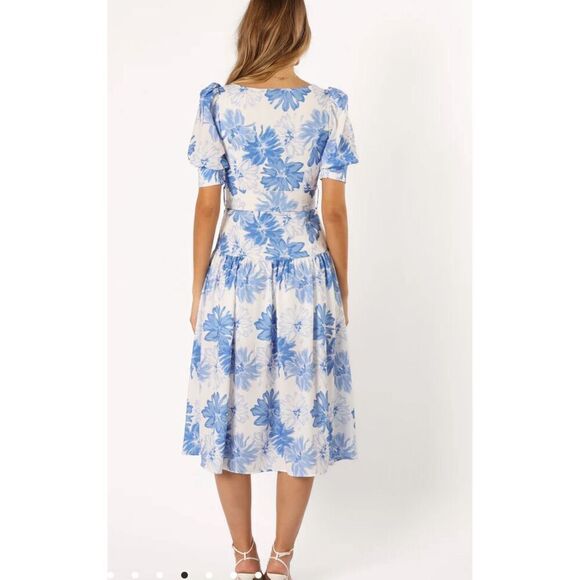 Petal & Pup MAGDA MIDI DRESS BLUE FLORAL Size Small Nwot - Picture 8 of 8